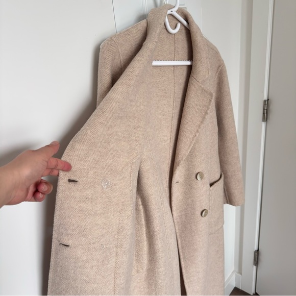 Women's wool and alpaca blended Tan Double-Breasted Coat - Picture 5 of 7